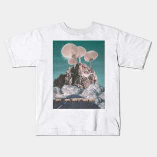 The great nature Kids T-Shirt